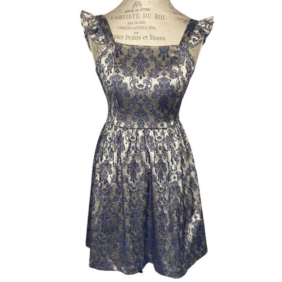 Altar’d State Metallic Damask Ruffle Sleeve A-Line Dress Women’s Size Small - Picture 1 of 10